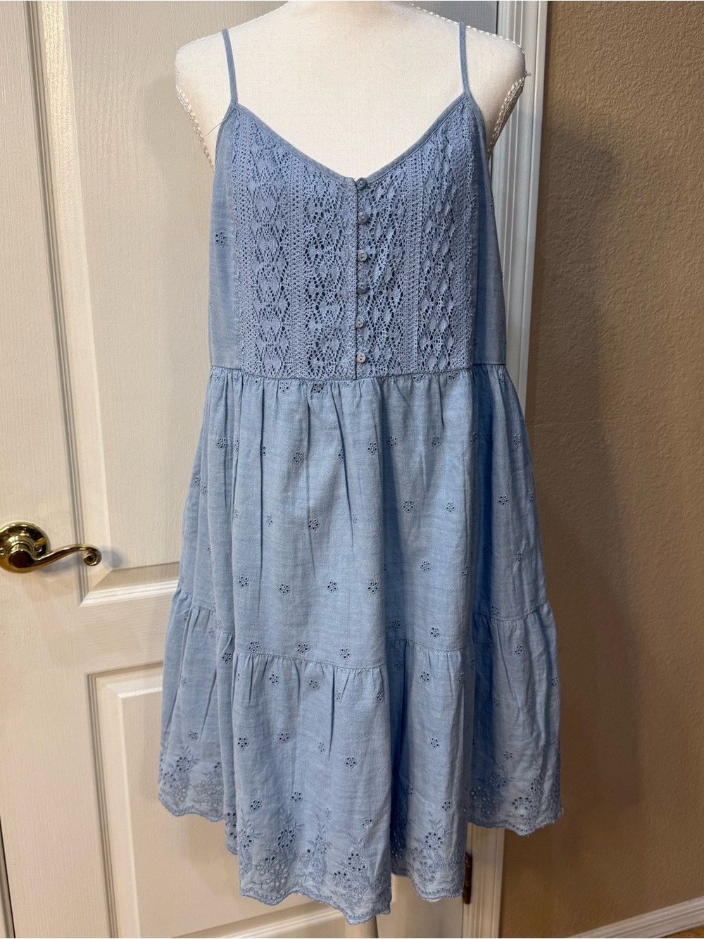 NWT Levi's Cora Eyelet Sleeveless Mini Dress Blue L